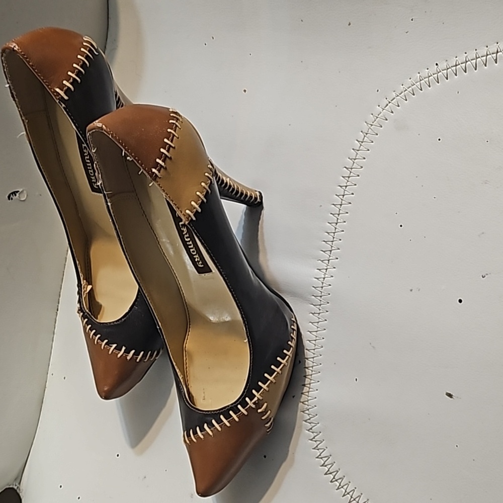 Shoes - Picture 2 of 6